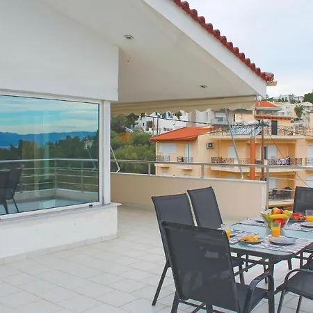 3 Bedroom Lovely In Chalkida