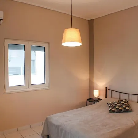 3 Bedroom Lovely In Chalkida